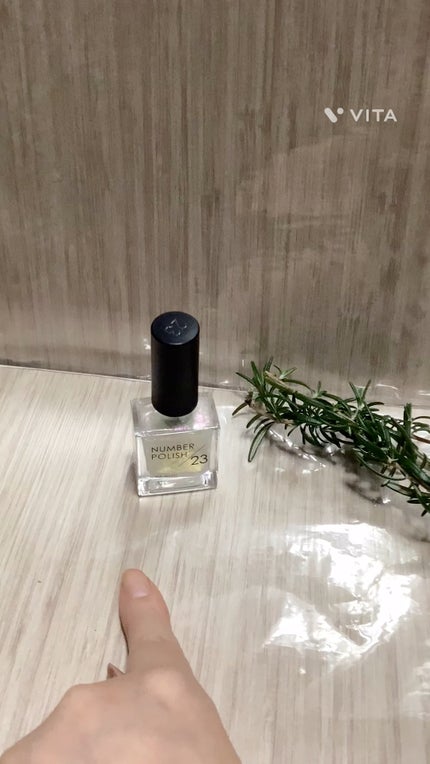 NUMBER POLISH /D-UP/マニキュアの人気ショート動画