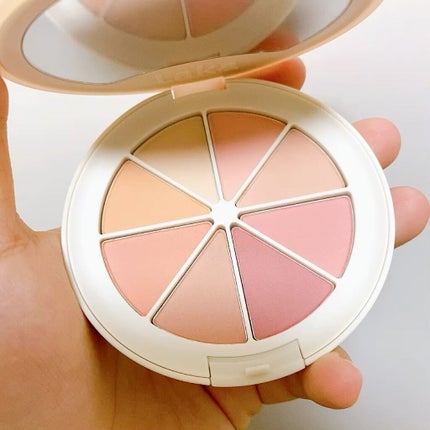 ミドルトーンアイシャドウコレクターパレット/Laka/アイシャドウパレットの人気ショート動画