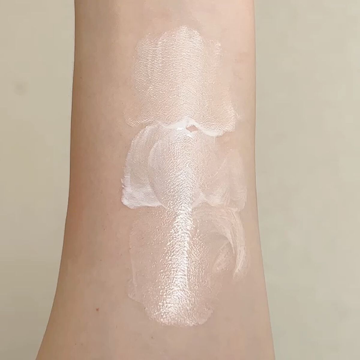 UVイデア XL プロテクショントーンアップ/ラ ロッシュ ポゼ/日焼け止めクリームを使ったクチコミ（3枚目）