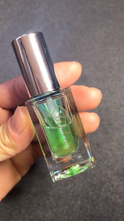 Somptueux(ソンプチュー) ネイルオイル/DAISO/ネイルオイル・トリートメントの人気ショート動画