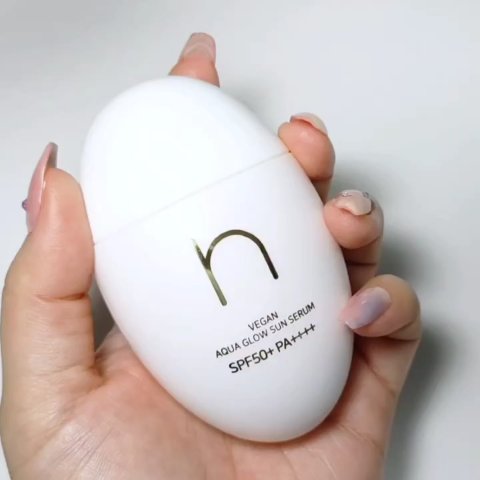 ヴィーガンアクアグロウサンセラム/HAMEL/日焼け止めローションを使ったクチコミ（2枚目）