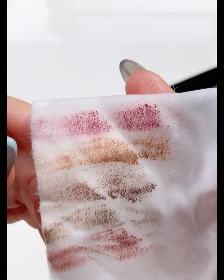 リクイド ラスター アイズ 04 辰砂 - SHINSHA / SUQQU(スック) | LIPS