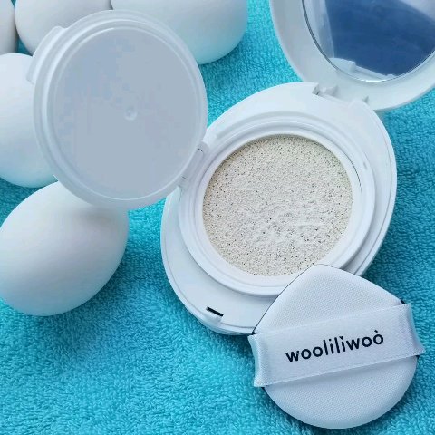 エッグサンクッション/wooliliwoo/日焼け止めローションを使ったクチコミ（3枚目）