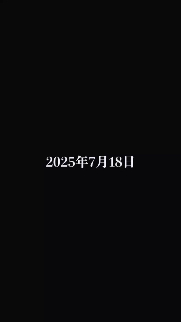 デューステインシアーオーロラグロス/Milk Touch/リップグロスを使ったクチコミ（1枚目）