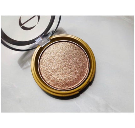 シャイニーシャドウ N/excel/単色アイシャドウの人気ショート動画