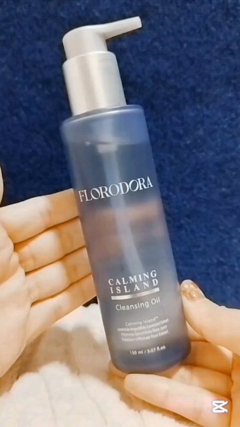 フローロドラ カーミングアイランドクレンジングオイル/Florodora/オイルクレンジングの動画クチコミ2つ目