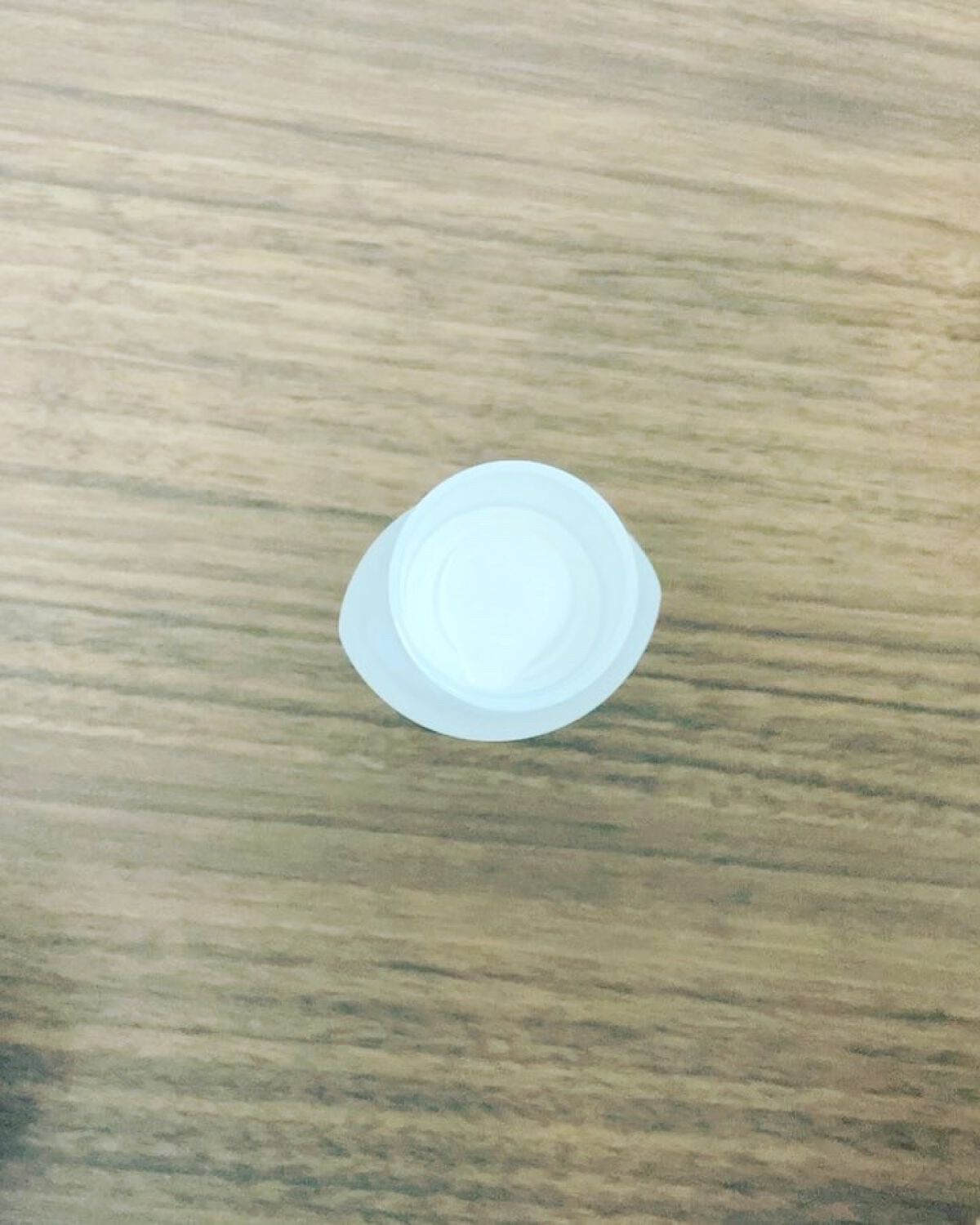 薬用ホワイトエッセンス/エミーノボーテ/美容液の動画クチコミ2つ目