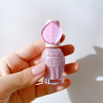 ナチュラルネイルカラーN/デュカート/マニキュアの人気ショート動画