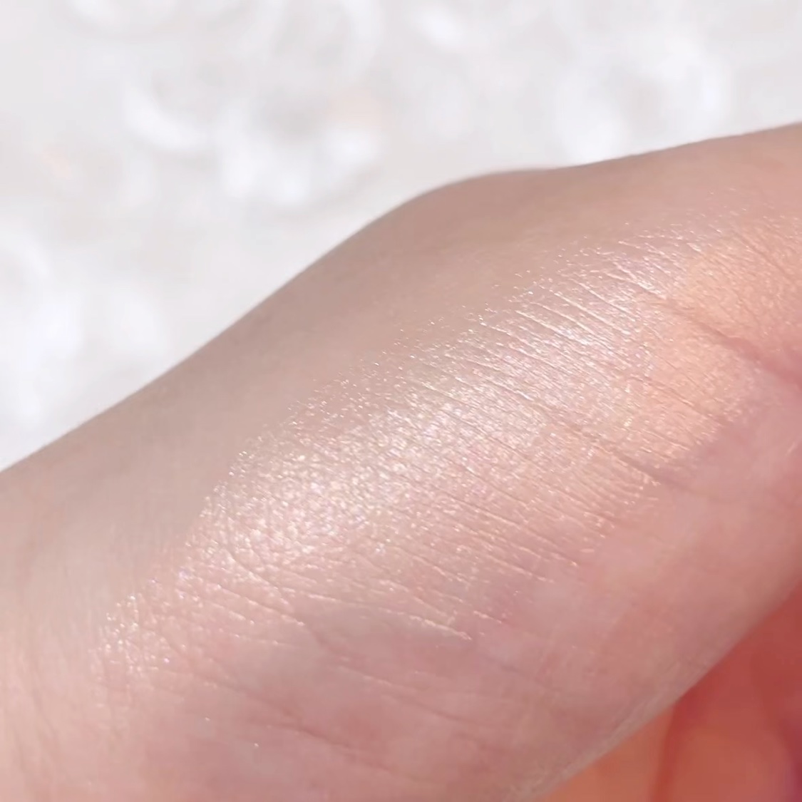 アイドル コントゥア ハイライター/TFIT/リキッドハイライトの動画クチコミ4つ目