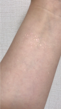 パティ パウダー アイ ビーム/REVLON/単色アイシャドウを使ったクチコミ（3枚目）