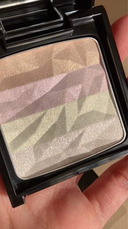 オーロラライズグロウハイライター EX-2 ピンク系/KATE/パウダーハイライトを使ったクチコミ（2枚目）