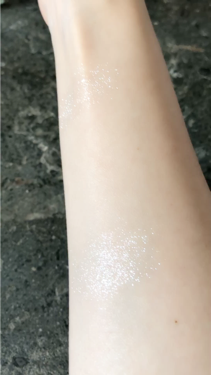 DIAMOND BOMB/FENTY BEAUTY BY RIHANNA/パウダーハイライトを使ったクチコミ（3枚目）