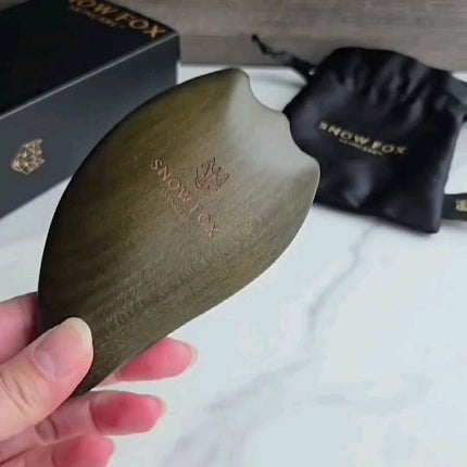 プレミアム FOX カッサ ゴースト ヘアブラシ ブラック/SNOW FOX SKINCARE/ヘアブラシを使ったクチコミ(2枚目)