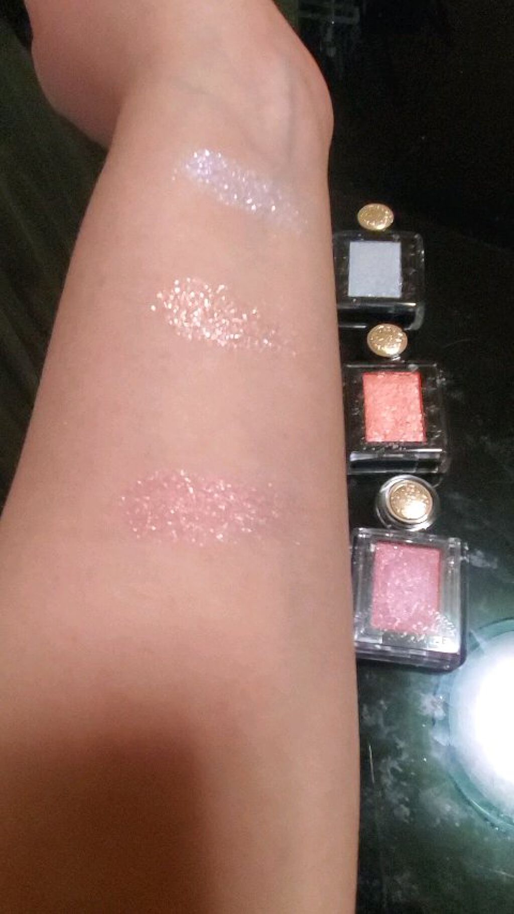 シャドーカスタマイズ (フローティング)/マジョリカ マジョルカ/単色アイシャドウを使ったクチコミ（3枚目）