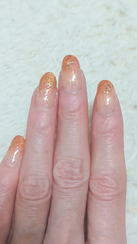 カラフルネイルズ/キャンメイク/マニキュアを使ったクチコミ（1枚目）