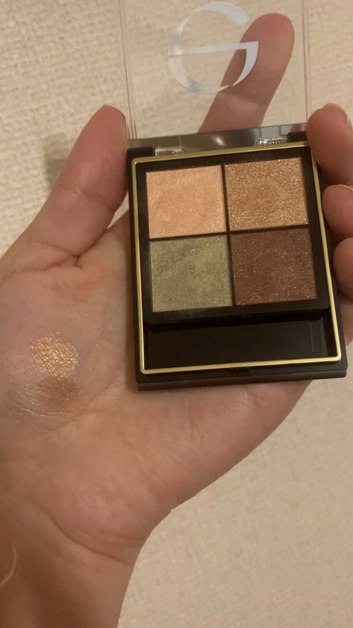 リアルクローズシャドウ/excel/アイシャドウパレットの動画クチコミ5つ目