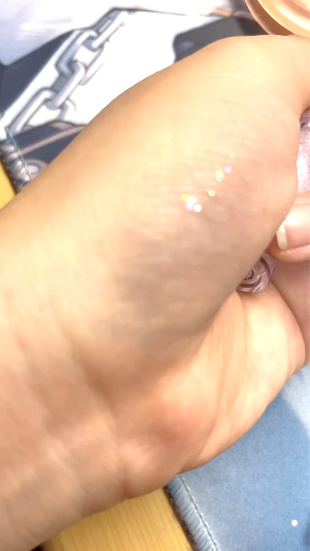 シナモロール エアリーモイスチャー ヘアオイル3.0/&honey/ヘアオイルの動画クチコミ2つ目