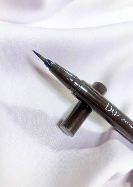 シルキーリキッドアイライナーWP/D-UP/リキッドアイライナーの人気ショート動画