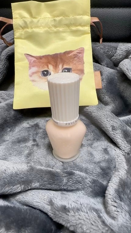 プロテクティング ファンデーション プライマー /PAUL & JOE BEAUTE/化粧下地の人気ショート動画