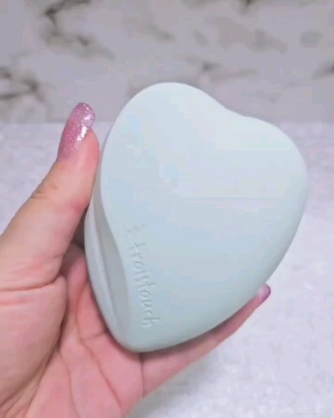 トワタッチ ハートクッション アクアベア/troistouch/クッションファンデーションの動画クチコミ2つ目