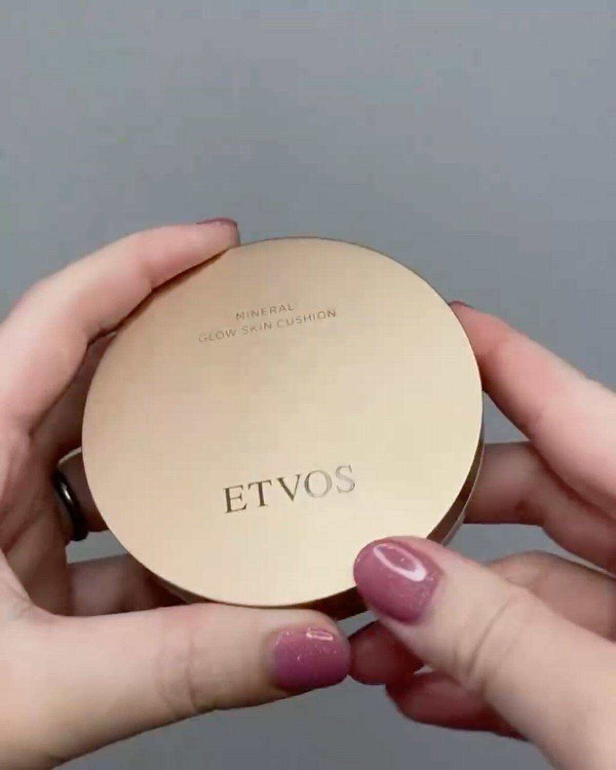 ミネラルグロウスキンクッション/エトヴォス/クッションファンデーションを使ったクチコミ（2枚目）