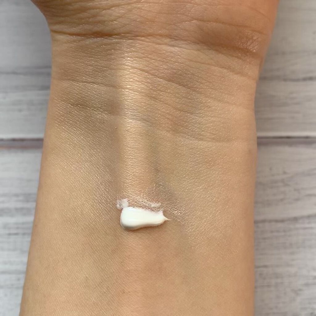 トーンアップUV エッセンス/サンカット®/日焼け止めローションを使ったクチコミ（3枚目）