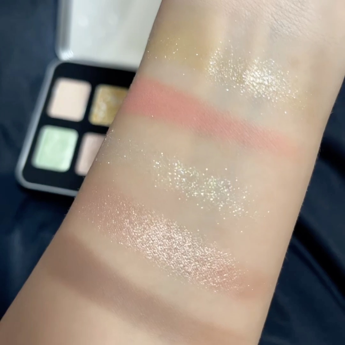 WAVEワンデー UV リング プラス フラワーコレクション/WAVE/ワンデー（１DAY）カラコンの動画クチコミ4つ目