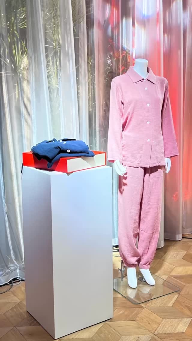 マリネス
ネムリカパジャマ
2025年9月3日（水）新発売
23,800円（税込）※先行予約価格：19,800円（税込）
カラー：ピンク、ネイビー

竹脇まりなさんプロデュースのウェルネスブランド、mariness（マリネス）の発表会へ♪
