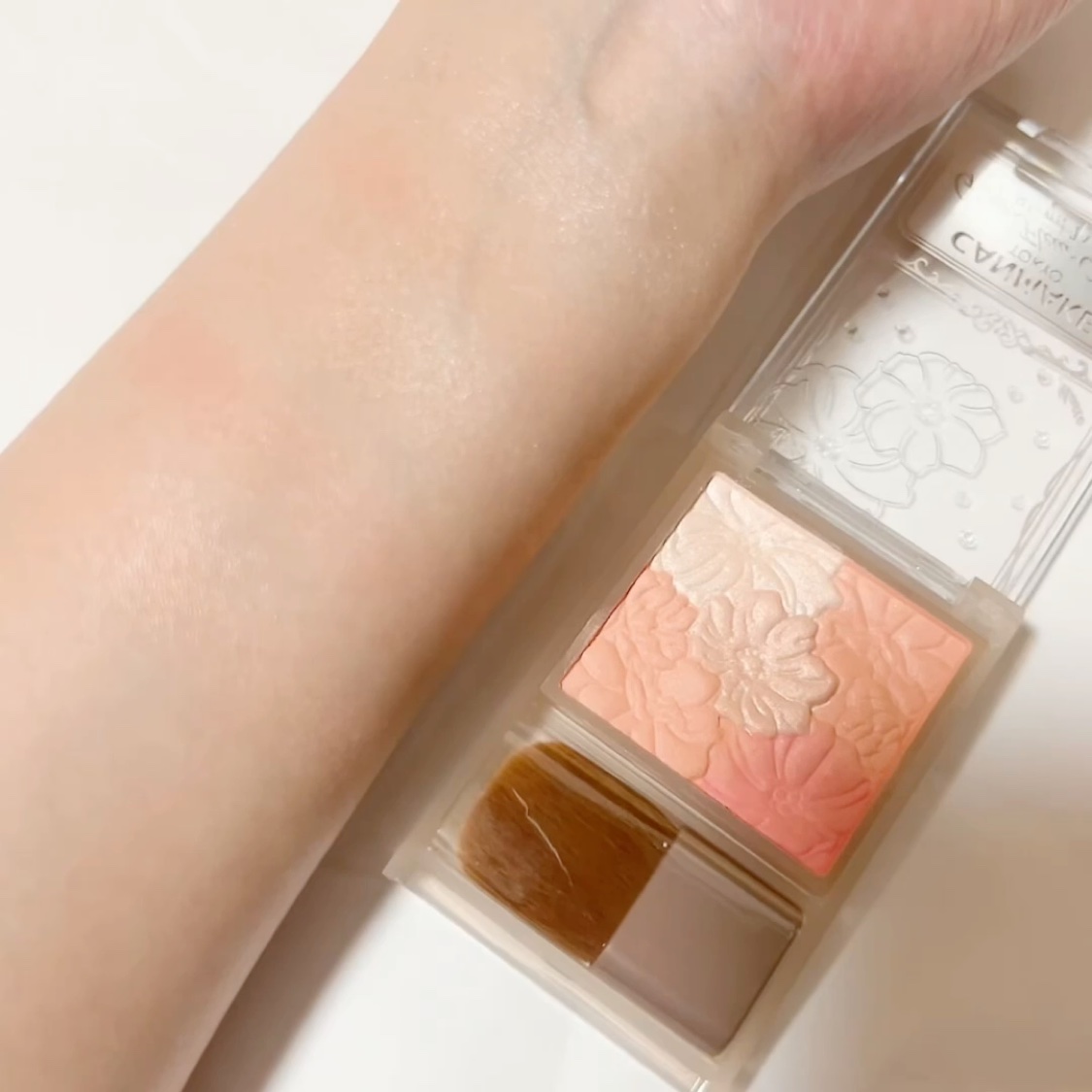 グロウフルールチークス（ブレンドタイプ）/キャンメイク/パウダーチークを使ったクチコミ（3枚目）