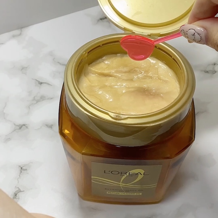 エクストラオーディナリー オイル ヘアマスク/ロレアル パリ/ヘアマスク・ヘアパックを使ったクチコミ（3枚目）