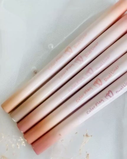 カラープレイデュアルライナー/2aN/スティックアイシャドウを使ったクチコミ(3枚目)