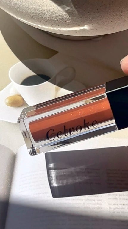 セルヴォーク モイステン リップドロップ/Celvoke/リップグロスの人気ショート動画