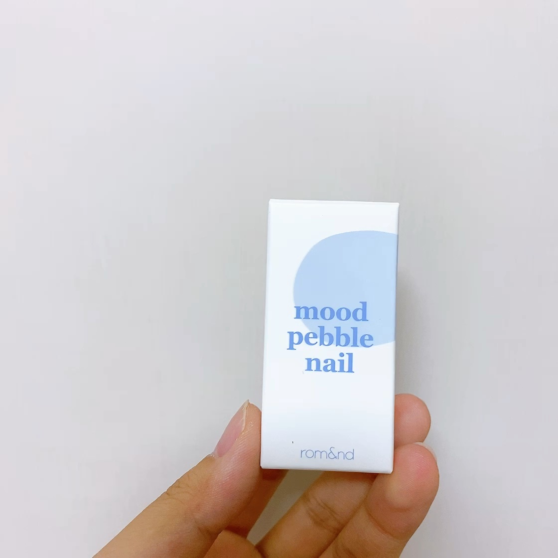 ムードペブルネイル/rom&nd/マニキュアの動画クチコミ3つ目