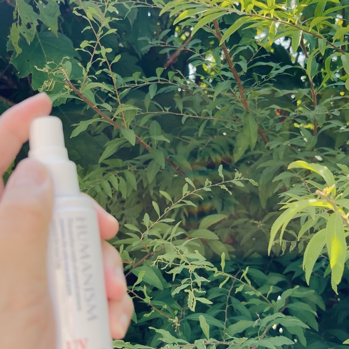 UVプロテクトミスト/ヒューマニズム/日焼け止めミスト・スプレーの動画クチコミ2つ目