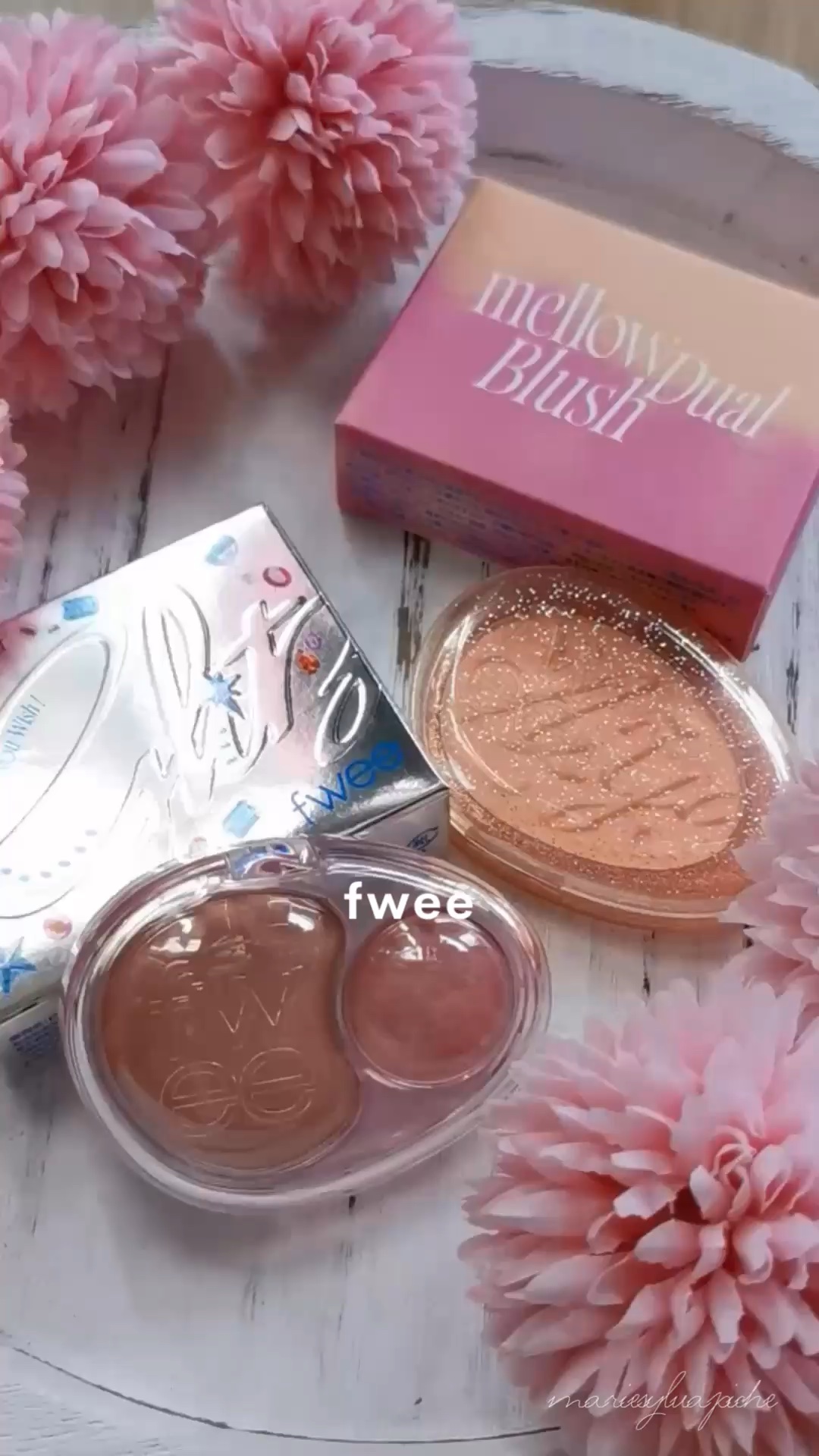 デュアルチークメロウ/fwee/ジェル・クリームチークを使ったクチコミ（1枚目）