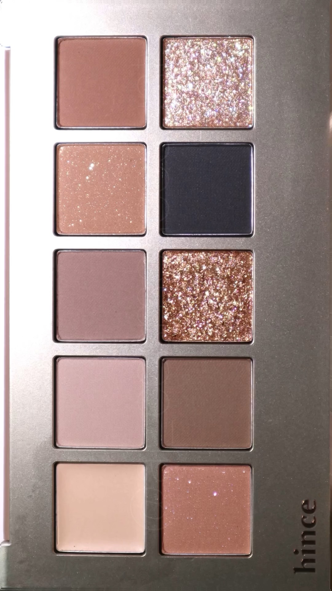 ニューデップスアイシャドウパレット/hince/アイシャドウパレットの人気ショート動画