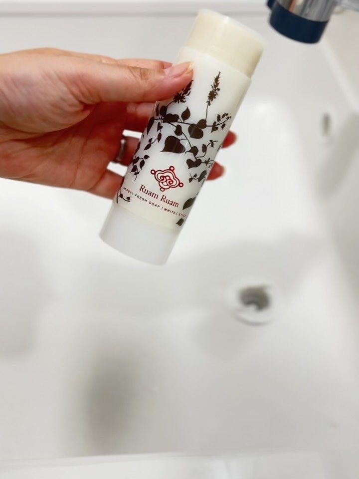 生せっけん スティック [ホワイト] オリジナル/Ruam Ruam/洗顔石鹸を使ったクチコミ（2枚目）