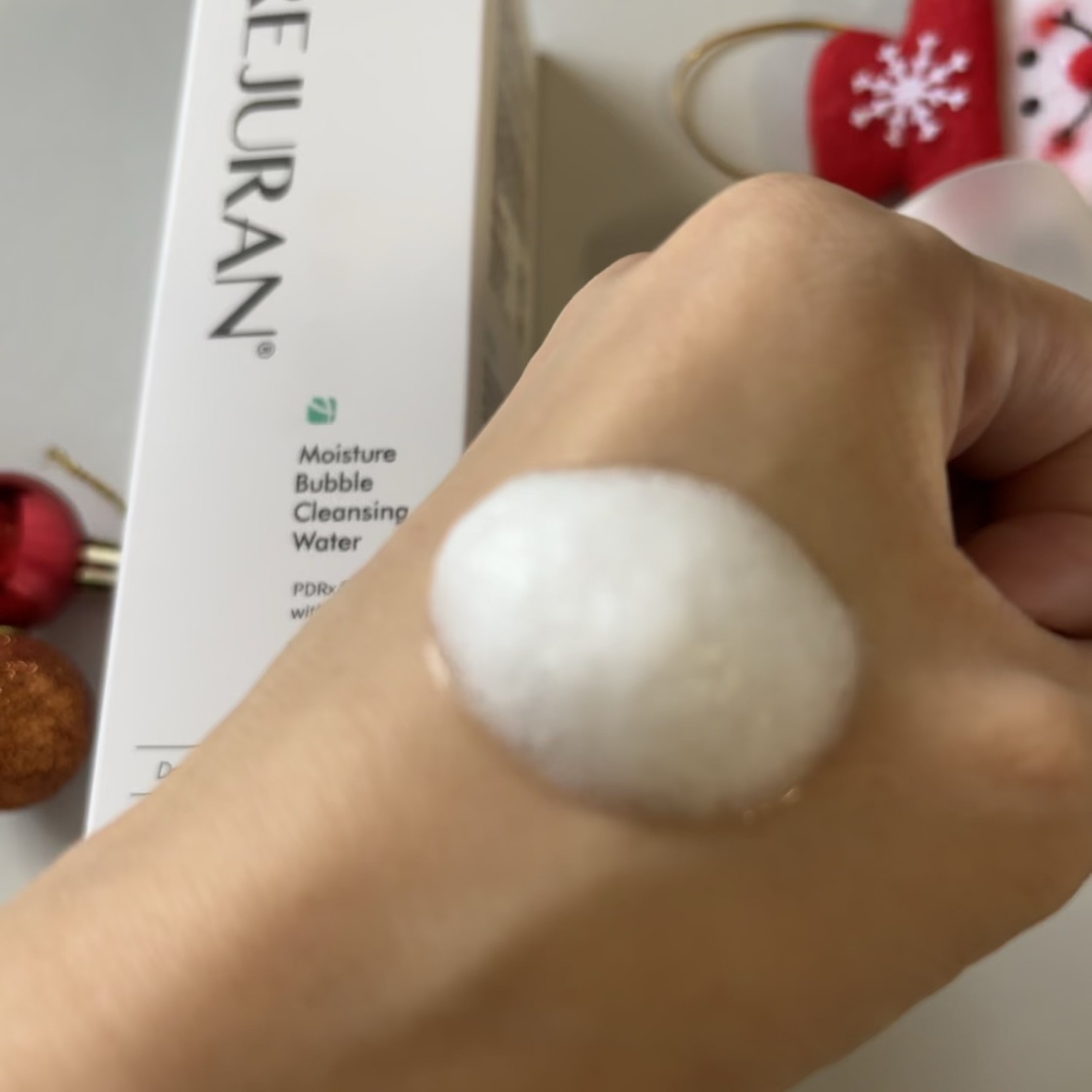 REJURAN モイスチャーバブルクレンジングウォーター 150ml/REJURAN COSMETICS/クレンジングウォーターの動画クチコミ5つ目