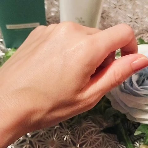 ブルーミングフェイスウォッシュ/MELLIFE/その他洗顔料の動画クチコミ4つ目