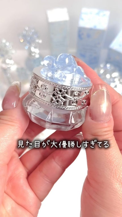 ジルスチュアート クリスタルブルーム サムシングピュアブルー シマリング フレグランスバーム/JILL STUART/練り香水の人気ショート動画