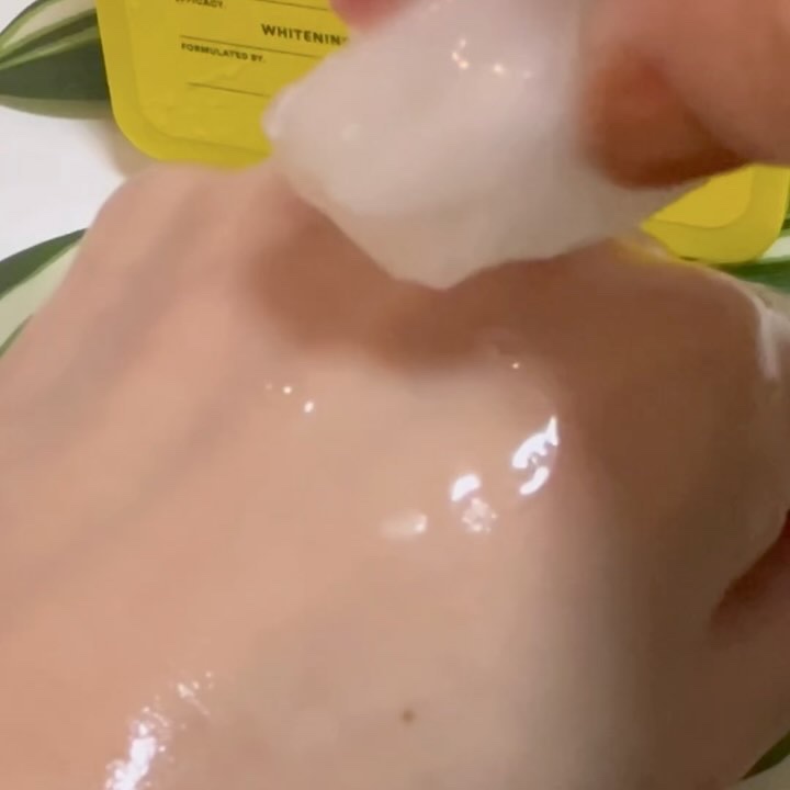 グルタチオンＣグローデイリーマスク/ESTHER FORMULA/シートマスク・パックの動画クチコミ1つ目