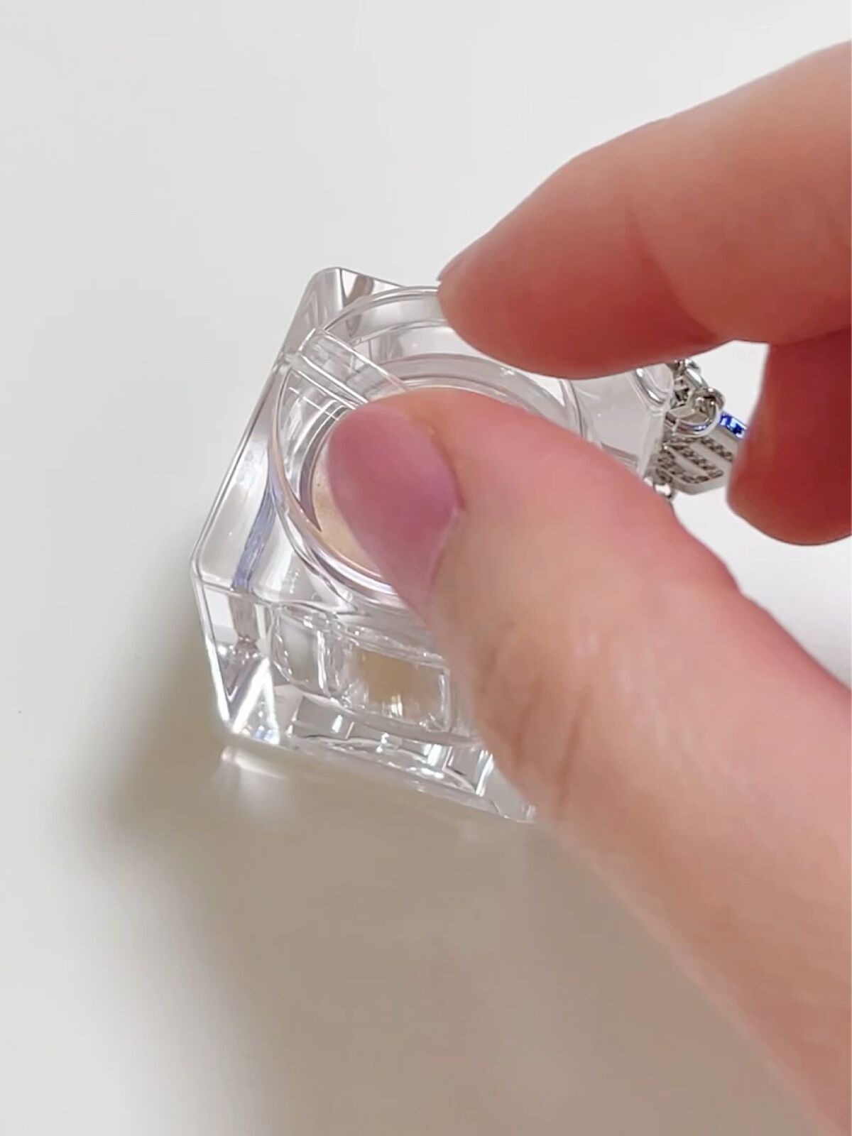 Make-up Balm/FANCYCUBE/フェイスバームの動画クチコミ5つ目