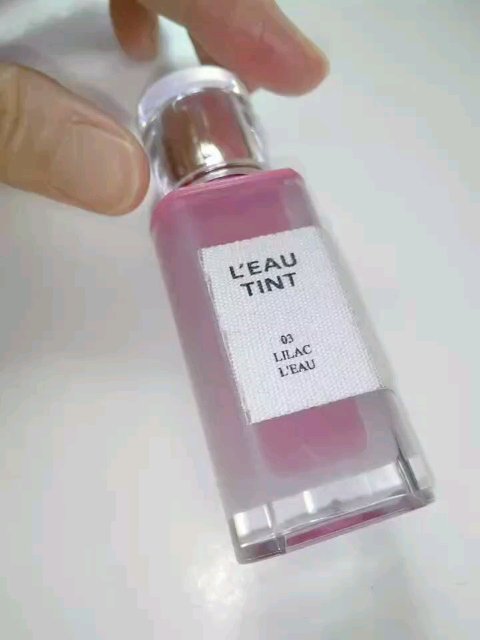 センシュアルスパイシーヌードグロス/HERA/リップグロスを使ったクチコミ（3枚目）