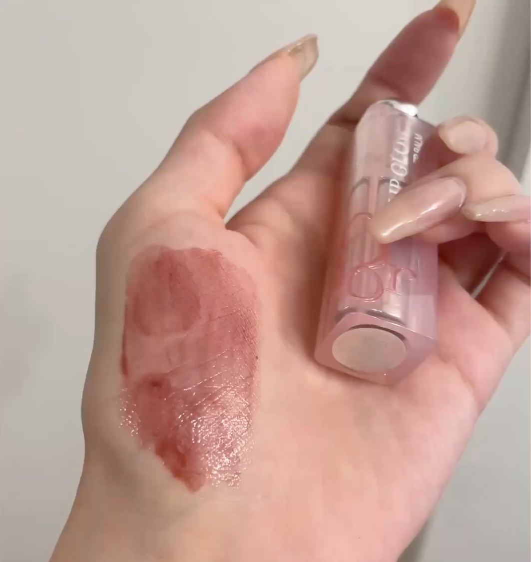 ディオール アディクト リップ グロウ/Dior/リップバームを使ったクチコミ（2枚目）