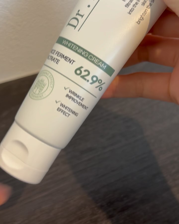ドクターマルシー グルタチオン 米発酵 光彩 着色 ホワイトニングクリーム/ドクターマルシー/フェイスクリームを使ったクチコミ（3枚目）