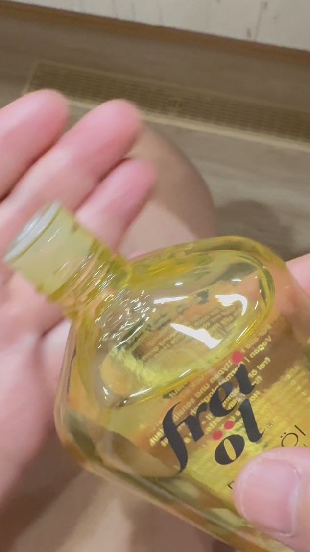 シェイピングオイル（Shaping Oil）/フレイオイル（freioil）/ボディオイルの動画クチコミ2つ目