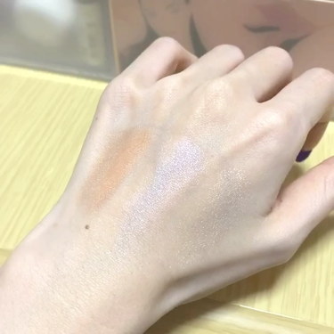 ペイント ウィズ ライト ラディアント フェイス イルミネーター トリオ/ローラ メルシエ/プレストパウダーを使ったクチコミ(3枚目)