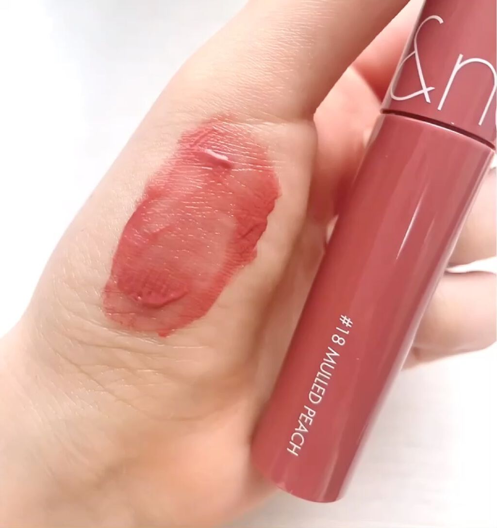 ジューシーラスティングティント 18 マルドピーチ(MULLED PEACH)/rom&nd/リップティントを使ったクチコミ（2枚目）