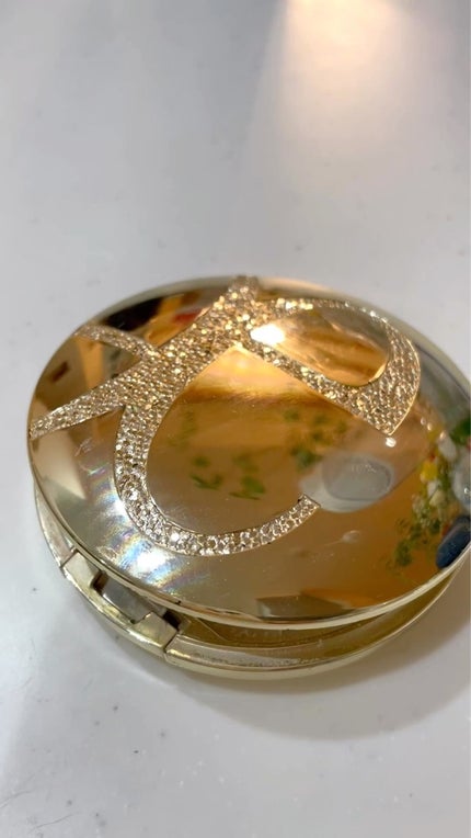 ラ プードル オートニュアンス/Elégance/プレストパウダーの人気ショート動画