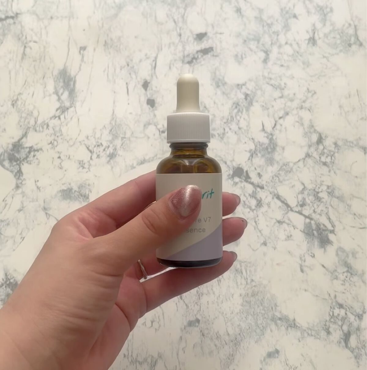 Moisture V7 Essence/サンソリット/美容液を使ったクチコミ（2枚目）